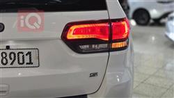 جیپ گراند شیرۆکی